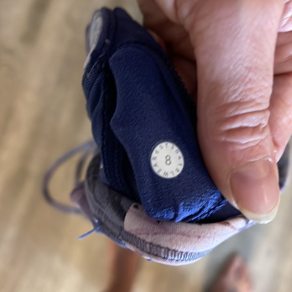 VEUC rare Lululemon free to be wild bra top - Picture 4 of 5